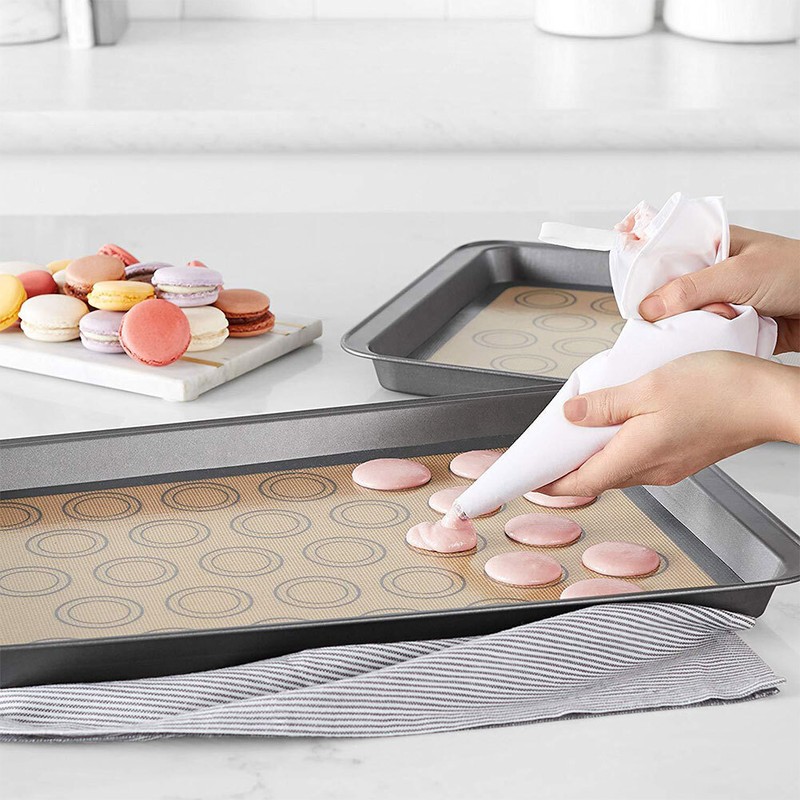 Reusable Silicone Baking Mat with 30 Baking Rings for Chocolate Cookie Making