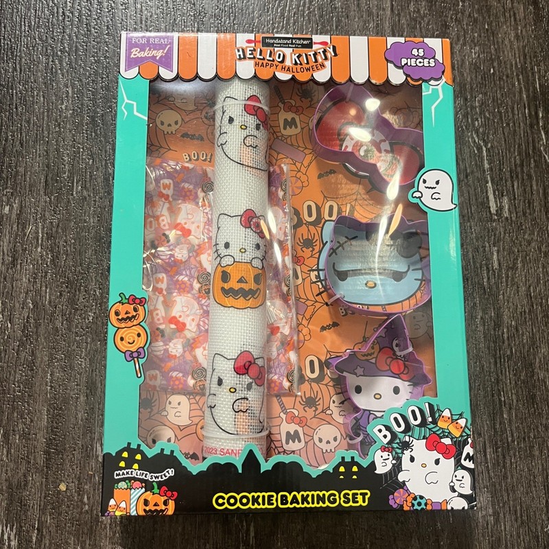 Retired Hello Kitty Halloween Cookie Baking Set 45 Pc Handstand Kitchen Sanrio