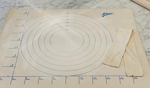 Pastry Cloth & Rolling Pin Cover Set, 25"x20", Off-White Baking Essential gallery
