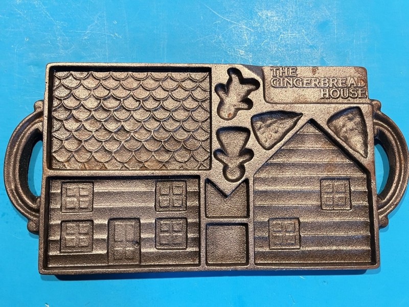 John Wright Cast Iron Gingerbread House Mold 1985 gallery
