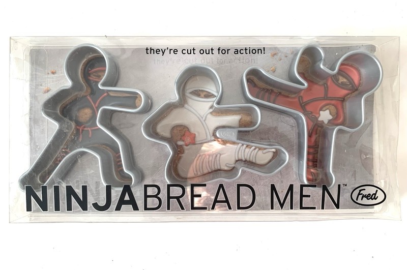 NINJA BREAD MEN~SET OF 3 COOKIE CUTTERS~NEW IN BOX