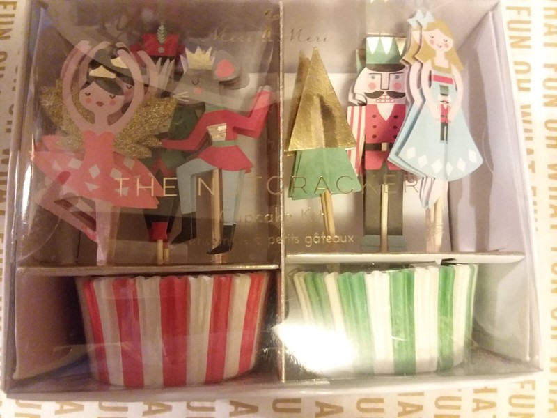 Meri Meri NUTCRACKER CUPCAKE TOPPERS LINERS Sugar Plum Toy Soldier NEW Set 48 pc gallery