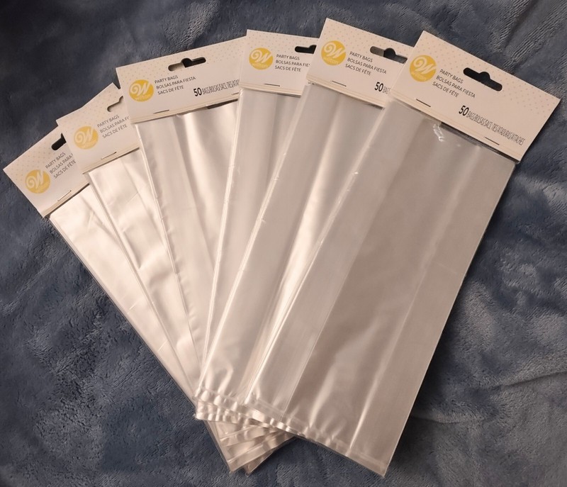 300 Total Wilton Clear Tall Treat Bags 4" × 9" Halloween Wedding Birthday Party gallery