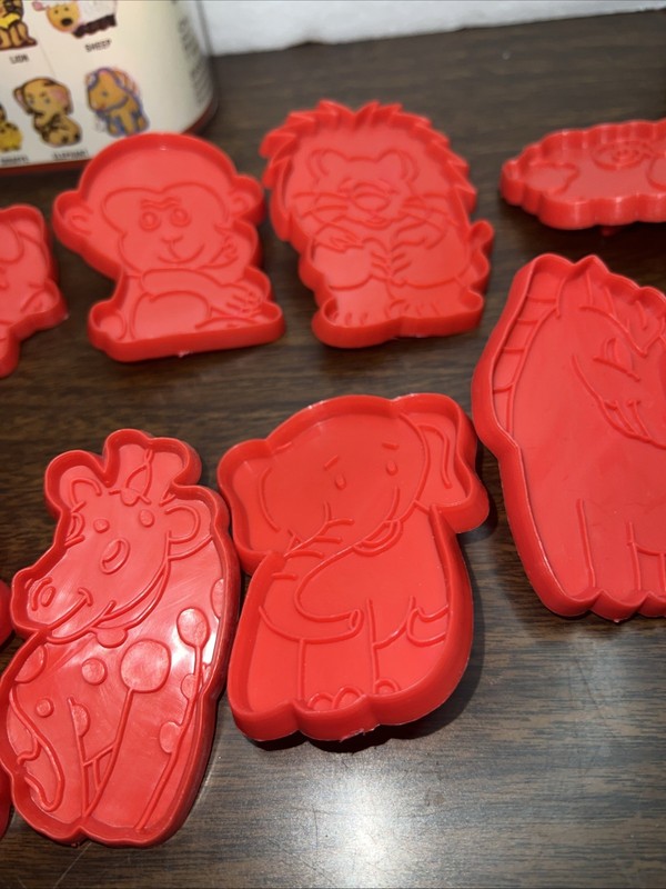 11 Piece Red Plastic Animal Cookie Cutter Set w/ Storage Container & Recipe gallery