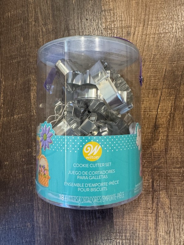 Wilton 18pc Silver Metal Cookie Cutter Set Easter Bunny Butterfly Floral Animals