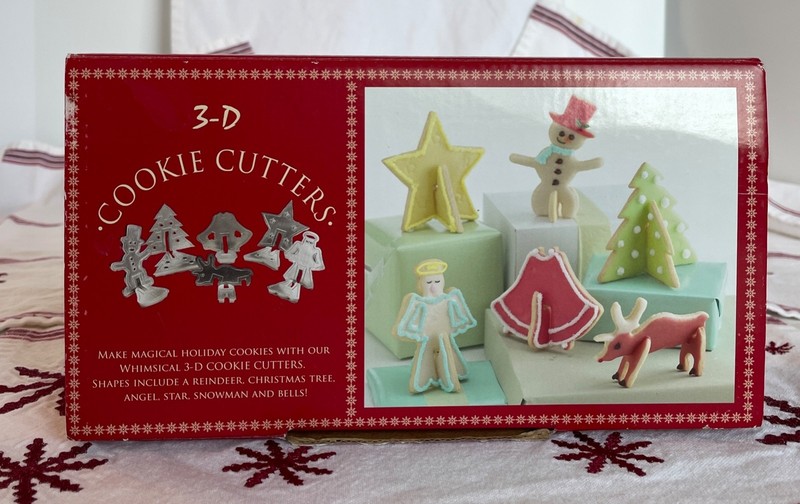Nordic Ware 3D Stand-Up Christmas Cookie Cutters 6 Shapes 12 Pcs Original Box gallery