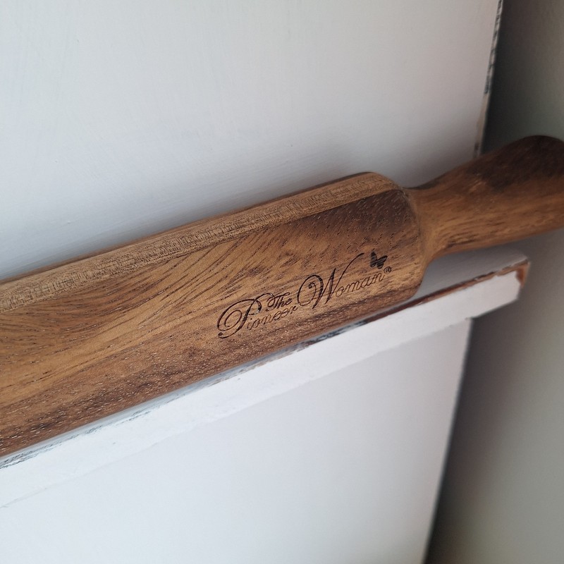 Pioneer Woman Wood Rolling Pin 16” Baking Wooden gallery
