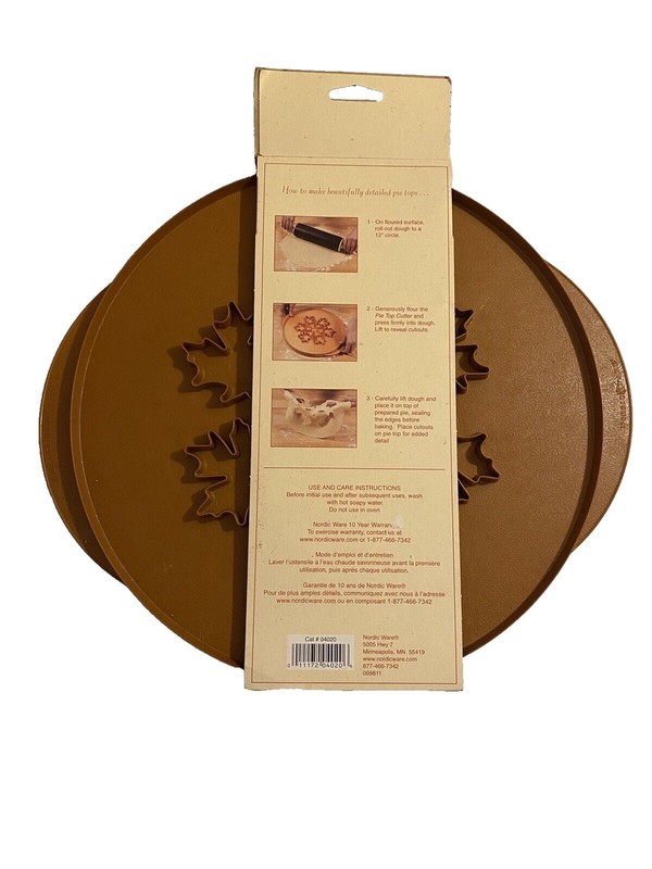 Nordic Ware 12.375" Leaves & Apples Reversible Pie Top Cutter. USA. Vintage[621] gallery