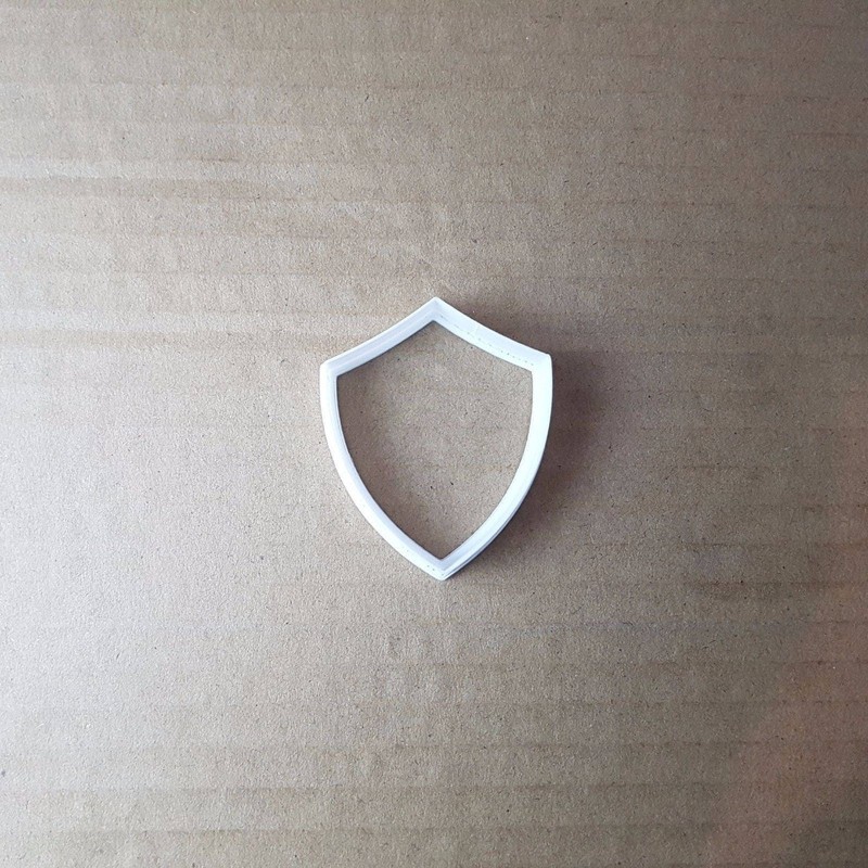 Shield Arms Plaque Armour Shape Cookie Cutter Dough Biscuit Pastry Fondant Sharp gallery