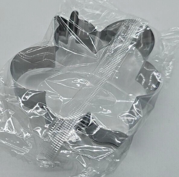 Bumble Bee Insect Cookie Cutter 3.25 Inches Stainless Steel Spring Arts & Crafts gallery