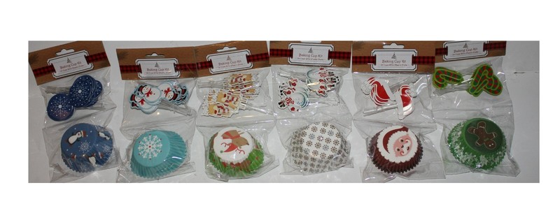 24 Happy Christmas Theme Cupcakes Baking Cups w Decorated Plastic Pics, Cute! gallery