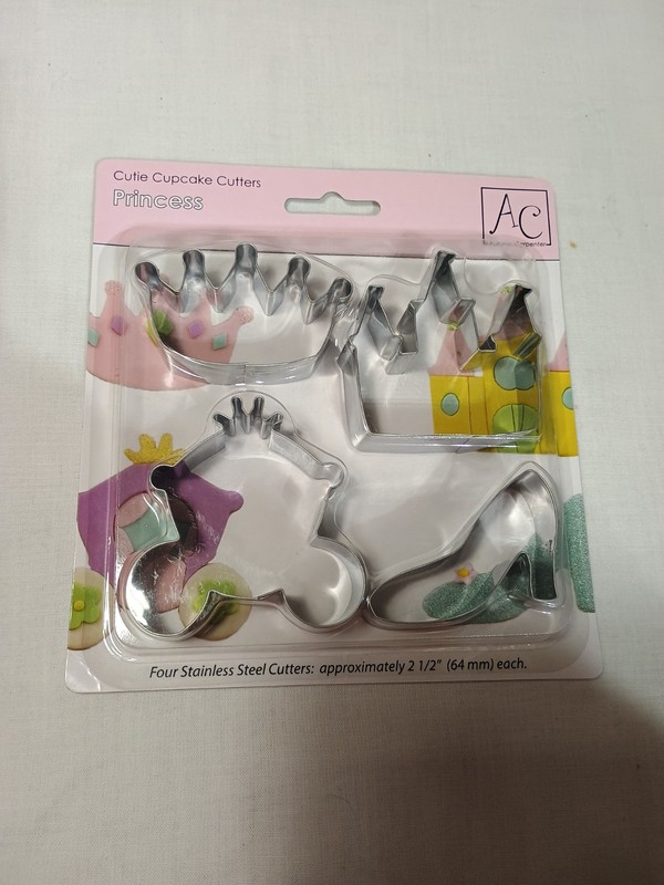 New stainless steel cookie cutter sets. Each pack has four cutters. Themes inclu gallery