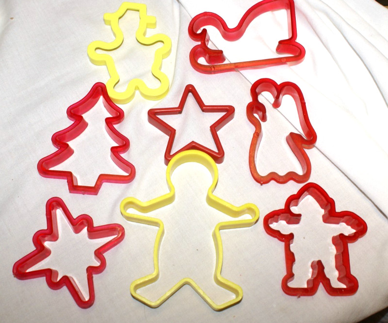 VTG Lot of 8 Cookie Cutters Christmas Star Tree Gingerbread & Snowman Angel Bell