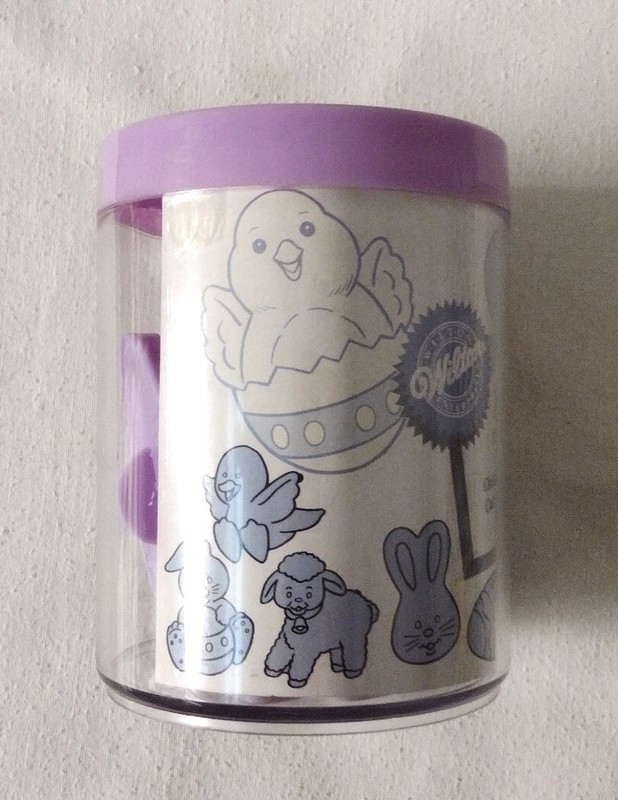 Vintage Wilton Easter Cookie Cutter Set ~ canister ~ 10 cutters gallery