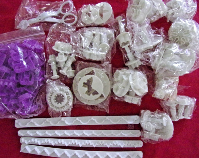 109 PIECES CAKE DECORATING FONDANT CUTTER KIT /ALPHABET/NUMBERS AND LOTS MORE gallery