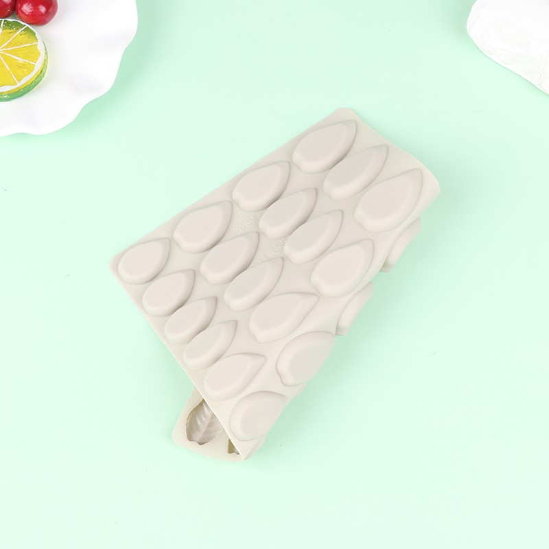 1Pc 28Cavity Mini Leaf Shape Silicone Mold DIY Cake Decorating Gummy Candy Mold gallery