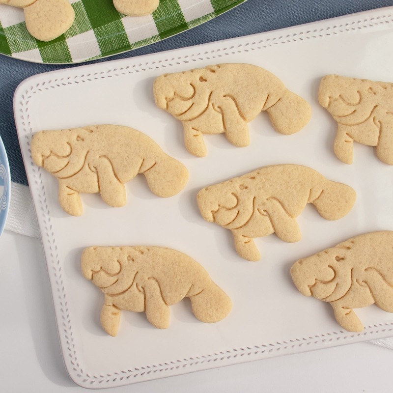 Set Of 2 Manatee Cookie Cutters Designs Cute Realistic 2 Pieces - Bakerlogy gallery