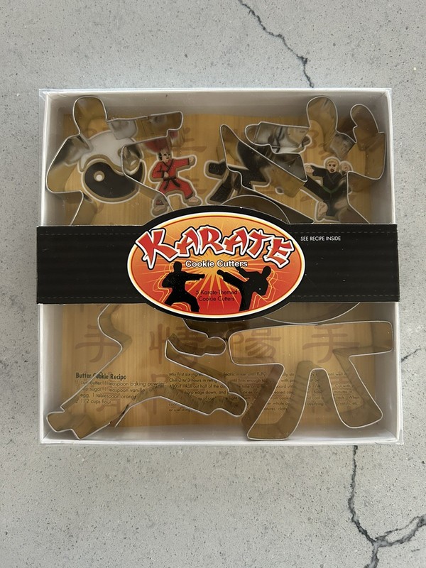 NEW Karate Cookie Cutter