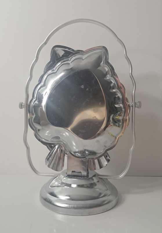 Vintage Riviera Chrome-Plated Metal 3-Tier Candy Cake Stand 1960s Hong Kong gallery