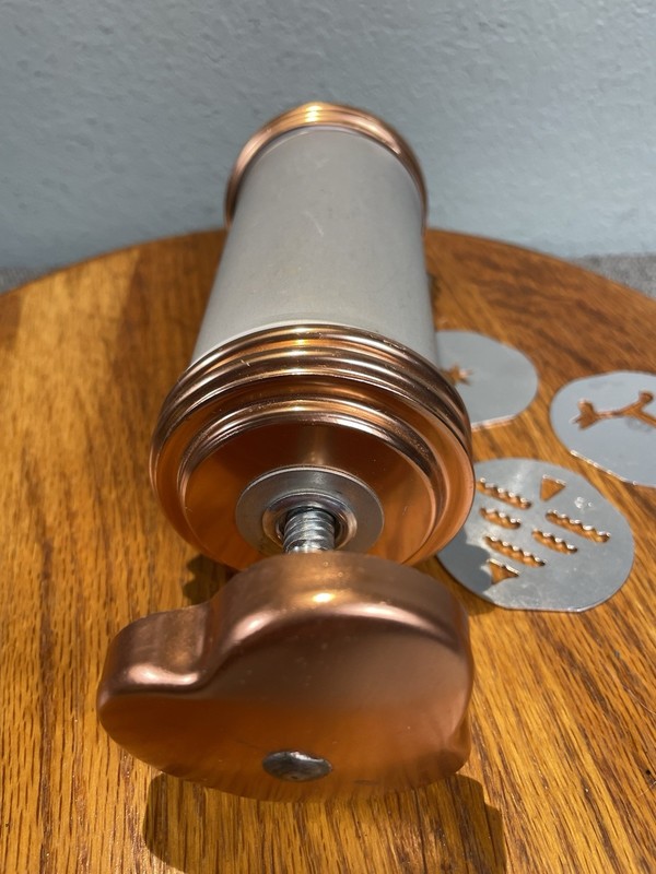 Mirro Vintage Cookie Press Small Size and 4 Design Disks gallery
