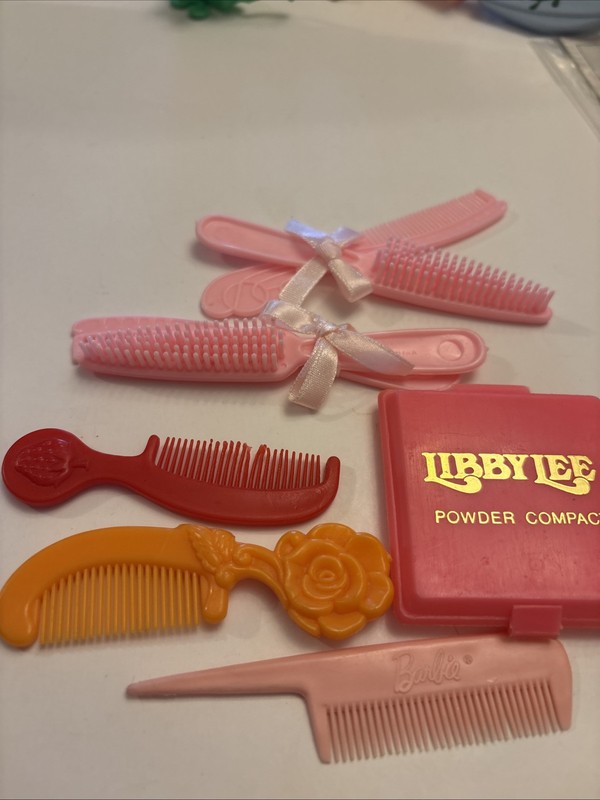 VINTAGE doll accessories Barbie, Cabbage Patch, Strawberry Shortcake combs Libby