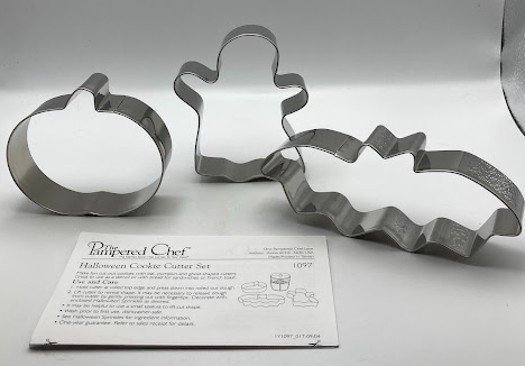 The Pampered Chef Halloween Cookie Cutters Sprinkles Not Included in Set gallery