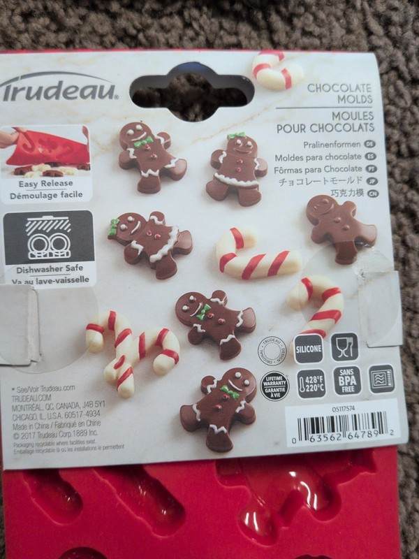 Lot Of 16 (Eight-2 Packs) Brand New Trudeau Christmas Chocolate Molds gallery