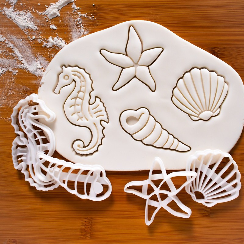Set of 4 Seashell, Starfish, Corkscrew, Seahorse Cookie Cutters – beach mermaid