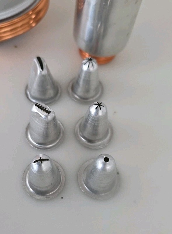 VTG Mirro Cookie Cooky Pastry Press & Decorator Set w/ Discs & Tips 350-M Spritz gallery