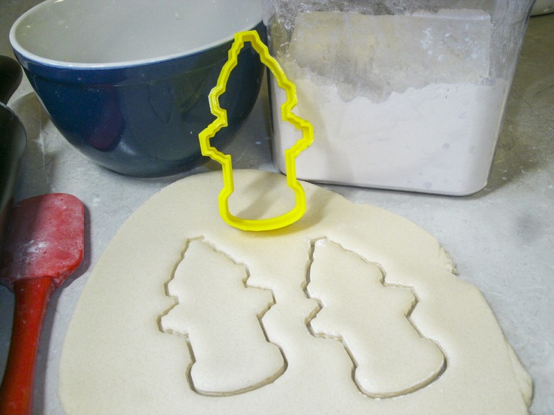 FIRE HYDRANT PUMP FIREFIGHTER EXTINGUISHER FIREMAN SAM COOKIE CUTTER USA PR910 gallery