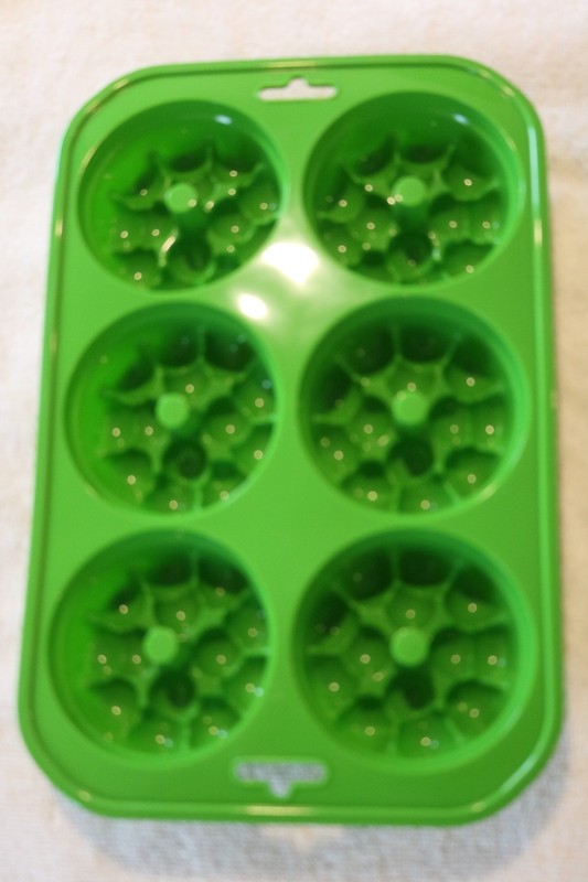 2 Silicone Donut Molds - 6 donuts per tray - New ! gallery
