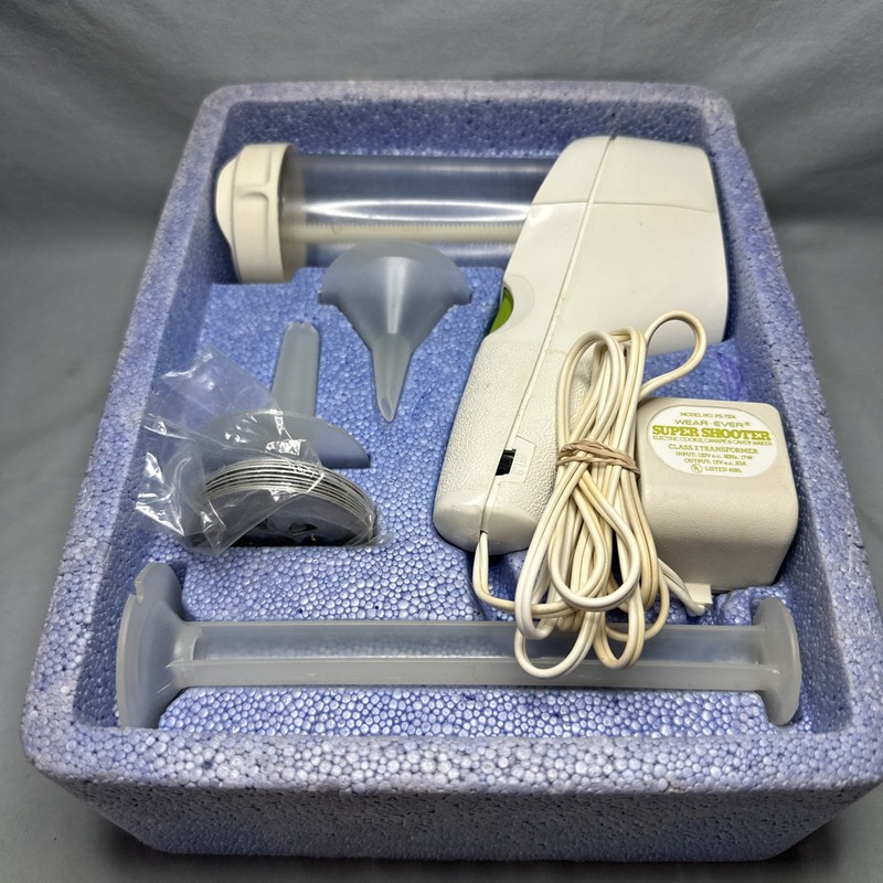 Vintage WearEver 70001 Super Shooter Electric Cookie Maker -Works Great gallery
