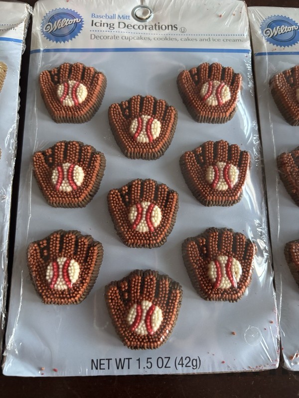 3 Unopened Wilton baseball mitt Icing Decorations. 27 pieces nip Vintage 2006 gallery