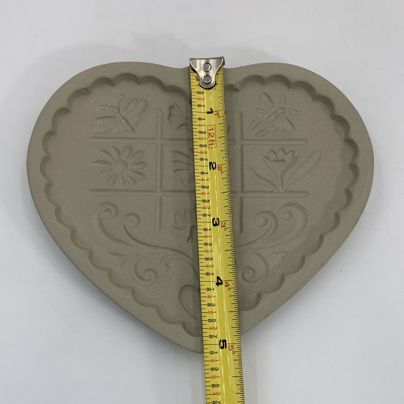 The Pampered Chef 1996 Gardens Of The Heart Clay Cookie Mold #2896 Free Shipping gallery