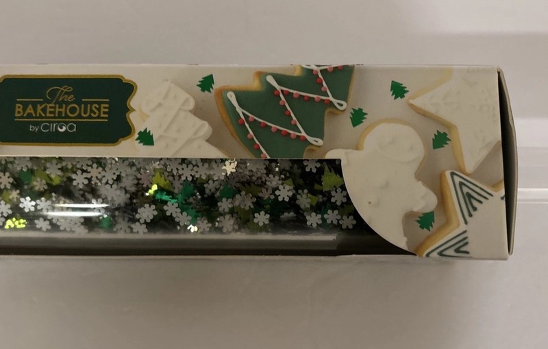 The Bakehouse by Circo Acrylic Rolling Pin Filled With Green White Sprinkles NIB gallery