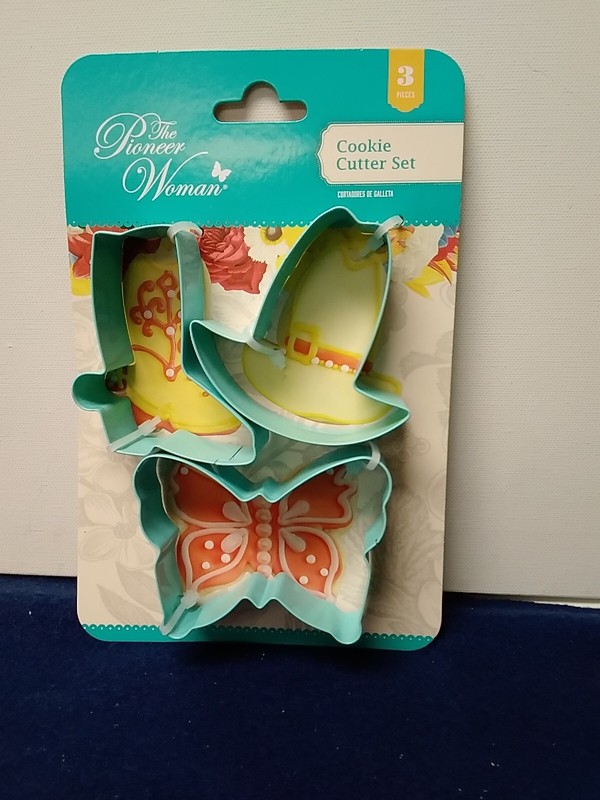 Pioneer Woman Cookie Cutter Set 3 Pieces: Cowboy Hat, Boot & Butterfly