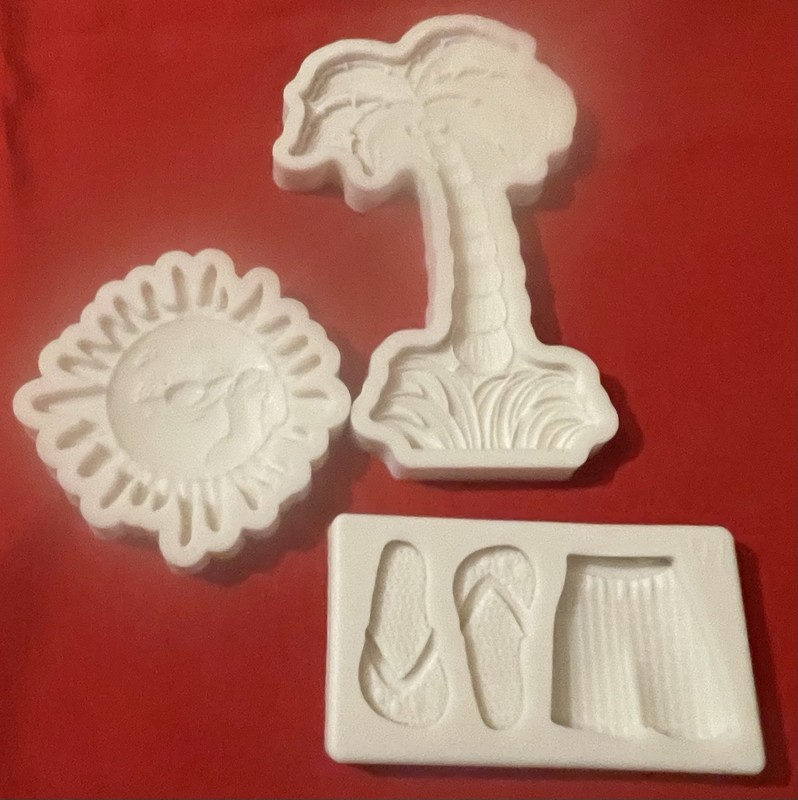 Chocolate Silicone Molds of a Coconut Tree, Sun, Flip Flops – New