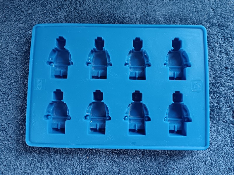 LEGO Blue Minifigures 6"x4" Silicone Mold ICE Cube Soap Chocolate Candy 2010 EUC gallery