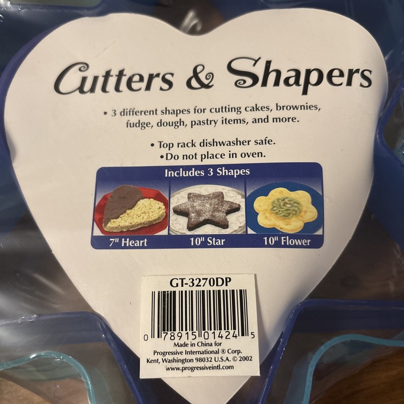 Cake Dough Cutters & Shapers Plastic Heart Star Flower 8" & 10" Progressive Int gallery