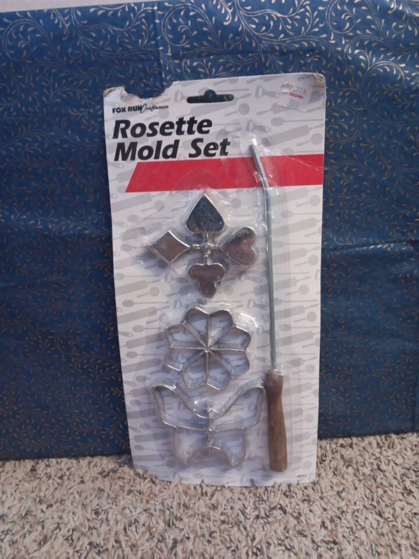 4512 Rosette Mold Set Cast Aluminum 4-Piece Irons. Fox Run Craftsmen. New Sealed
