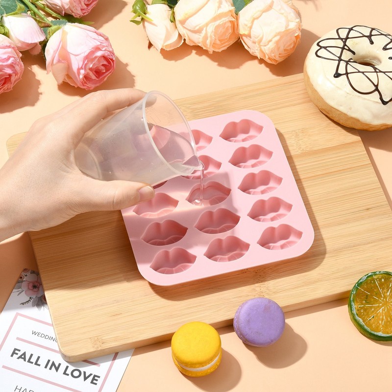 2pcs Lip Shape Mouth Silicone Mold Pink for Chocolate DIY Cake Sugarcraft Making gallery