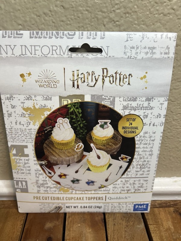 Harry Potter Pre Cut Sugar Sheet Edible Cupcake Toppers, Quidditch NEW Party