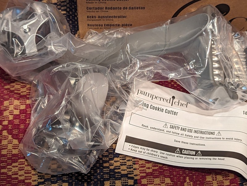LOT of 2 Pampered Chef ROLLING COOKIE CUTTER & ACCESSORY SET ~ BOTH NEW IN BOX gallery