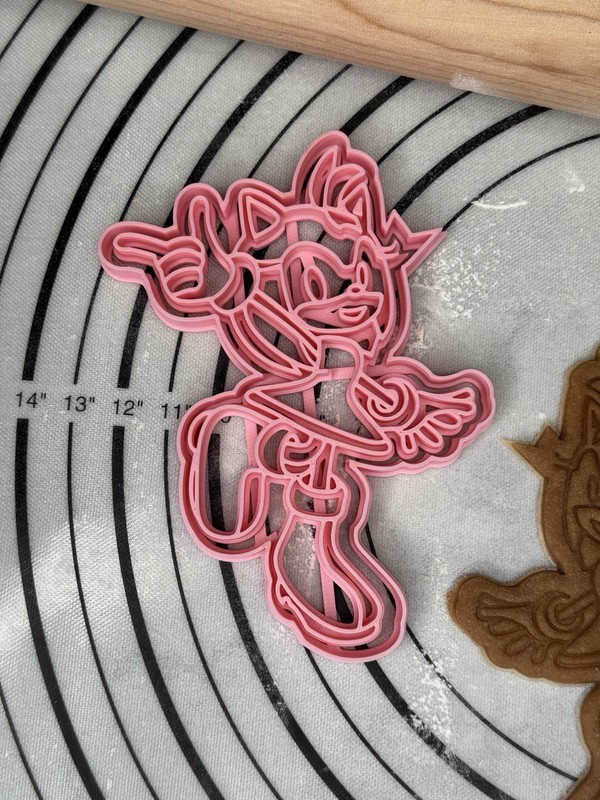 Amy Rose Cookie Cutter & Mold 5” inches Produced by 3D Kitchen Art gallery