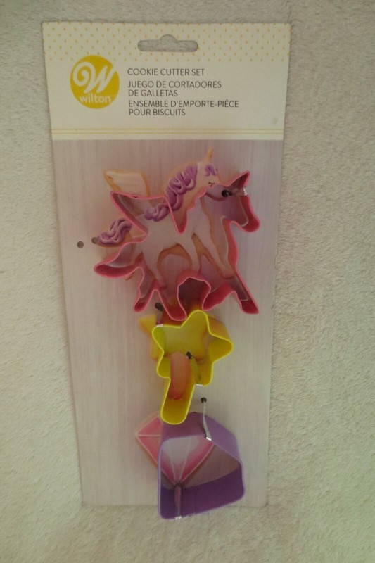 Wilton 3- Pieces Cutter Set Unicorn Diamond Star Metal New