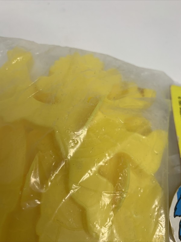 Vintage Sesame Street Wilton Cookie Cutters New Old Stock 1987 Plastic gallery