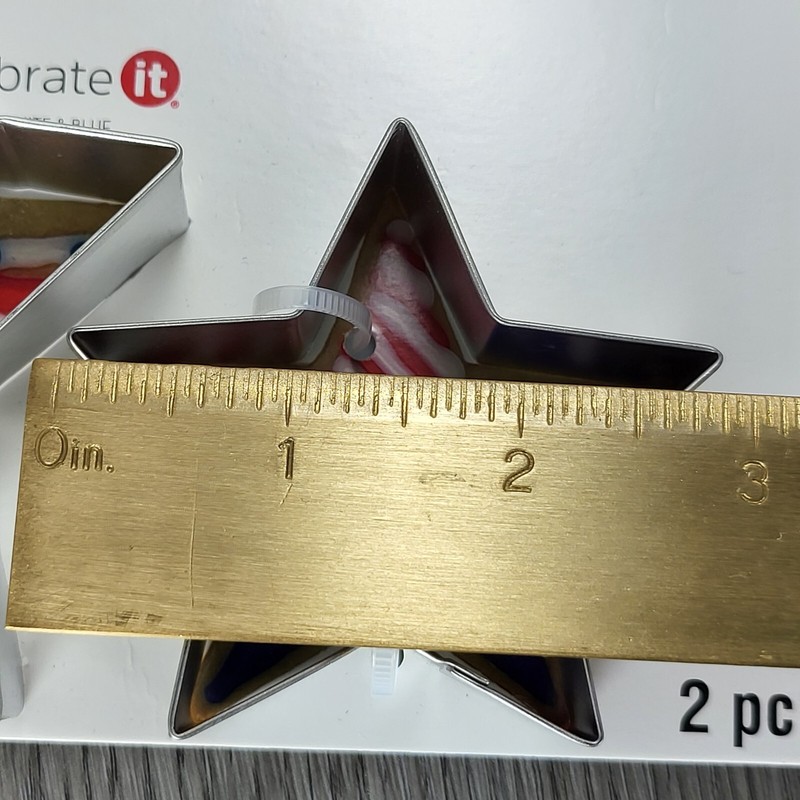 Celebrate It Cookie Cutters Star 2pc Bakeware USA Holiday #686796 99415-2021-12 gallery