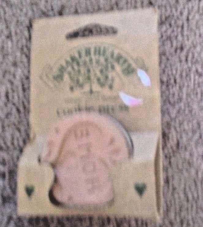 Shaker Hearth Cookie Press HOME new nip heart