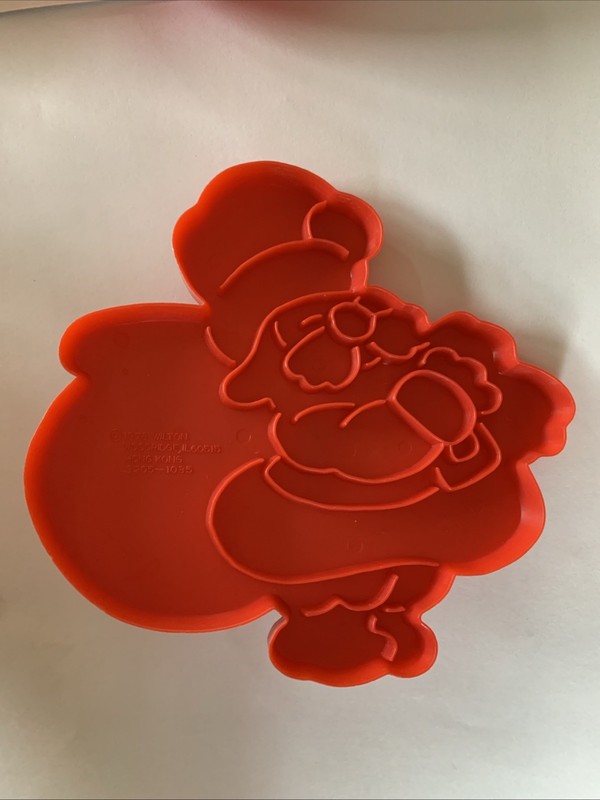 Vintage (1978) Plastic Wilton Cookie Cutter Set of 4 Christmas Holiday Hong Kong gallery