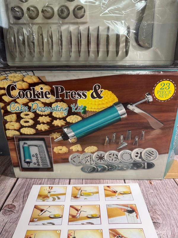 23 Piece Cookie Press and Cake Decorator Set NIBOB, w/ Plastic Case gallery